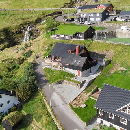 Idyllic Vacation Home With A Breathtaking View Bour Exteriör bild