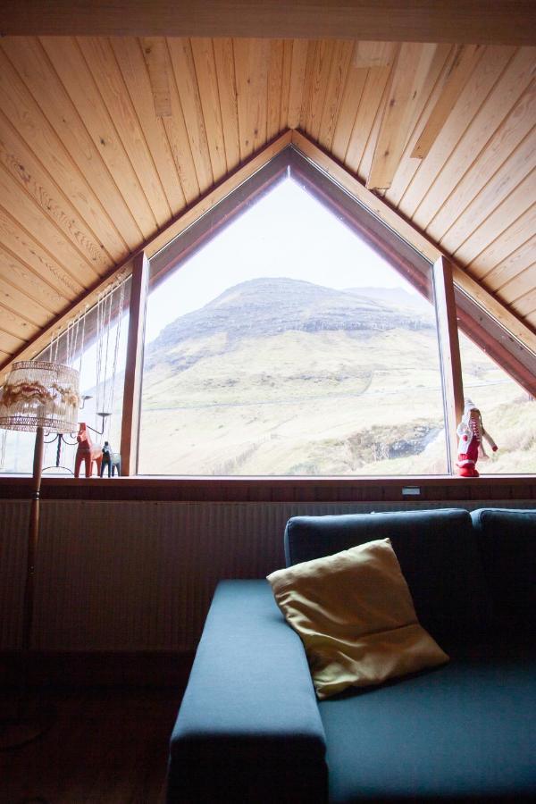 Idyllic Vacation Home With A Breathtaking View Bour Exteriör bild