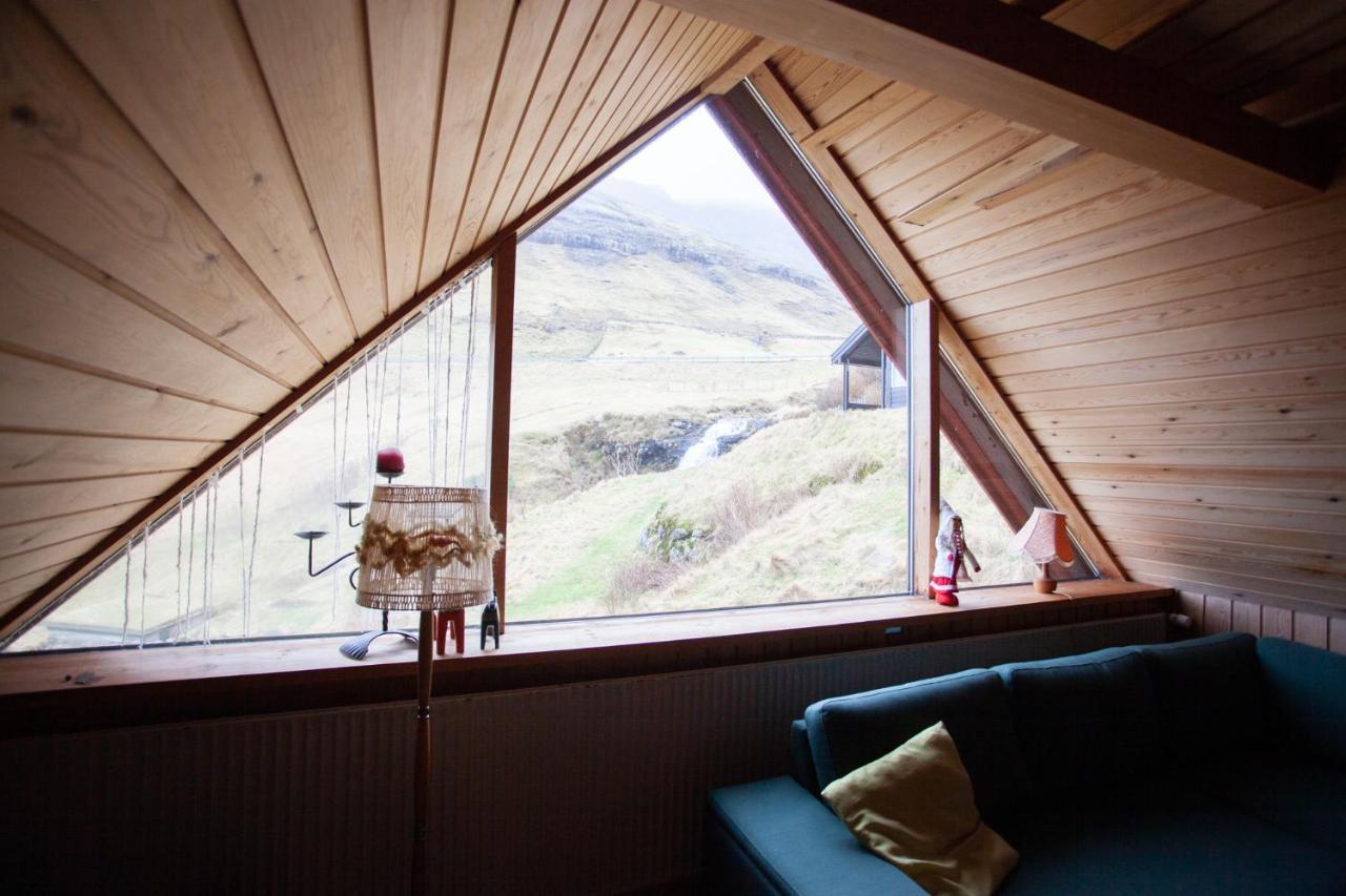 Idyllic Vacation Home With A Breathtaking View Bour Exteriör bild