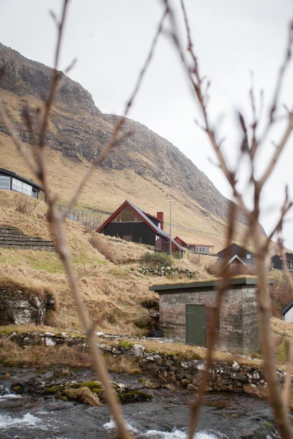 Idyllic Vacation Home With A Breathtaking View Bour Exteriör bild