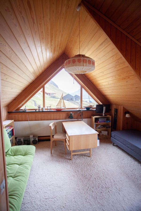 Idyllic Vacation Home With A Breathtaking View Bour Exteriör bild